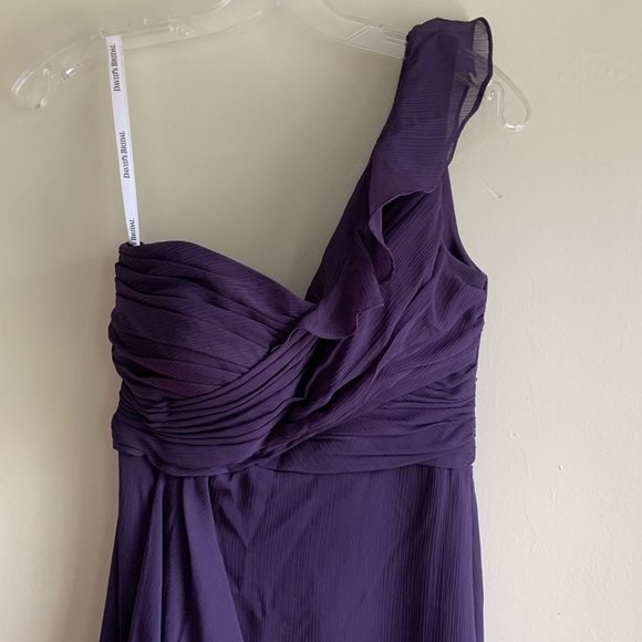 David’s Bridal purple one shoulder gown size 6 - Picture 4 of 10
